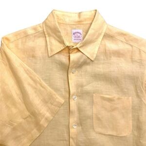 Brooks Brothers Yellow Casual Button Down Shirt